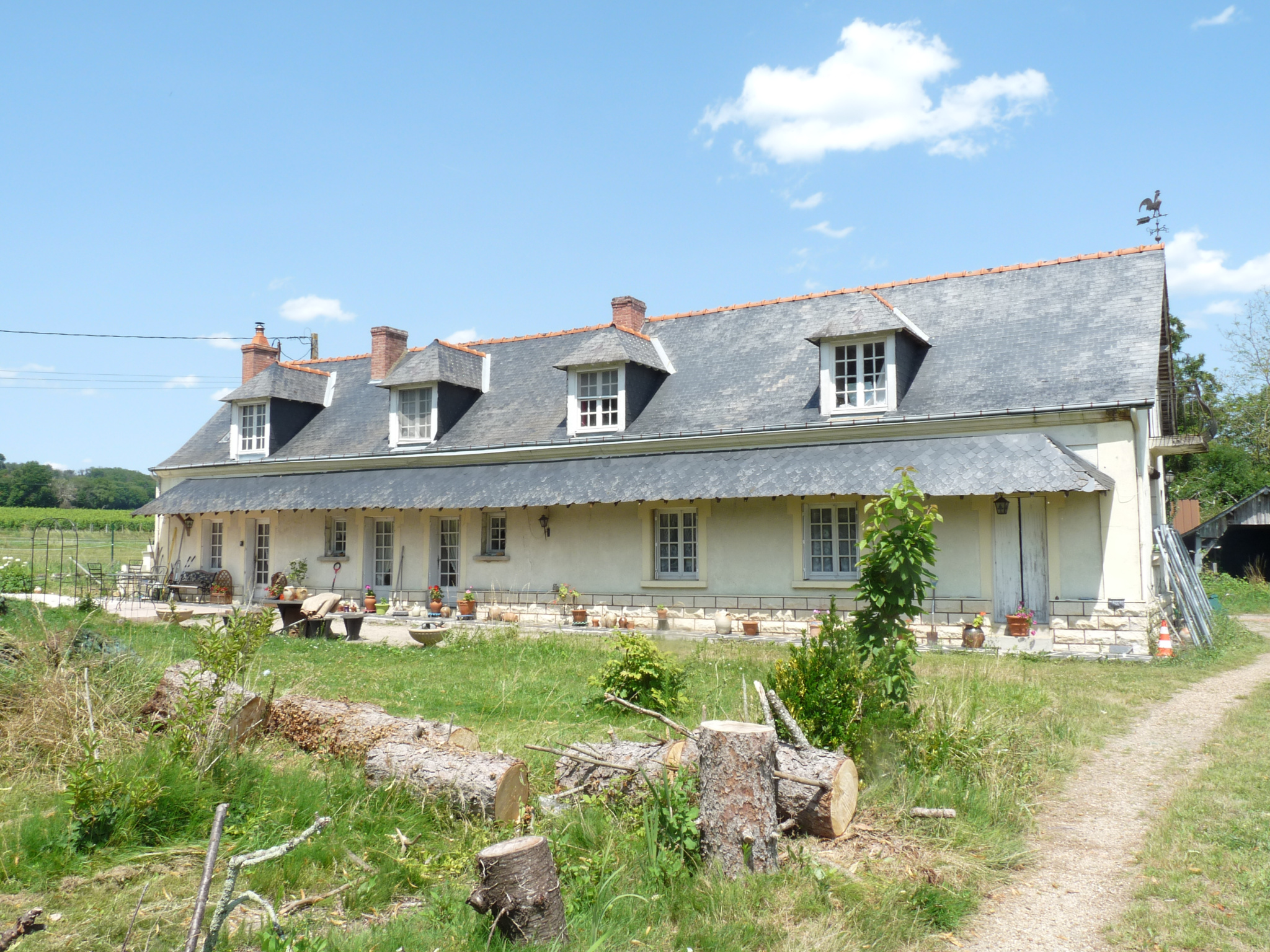 BOURGUEIL